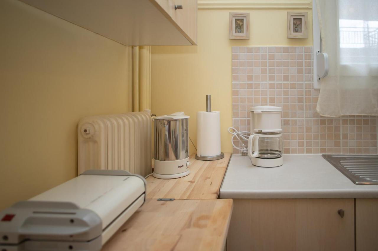 Santa Marina Apartment Янина Екстериор снимка